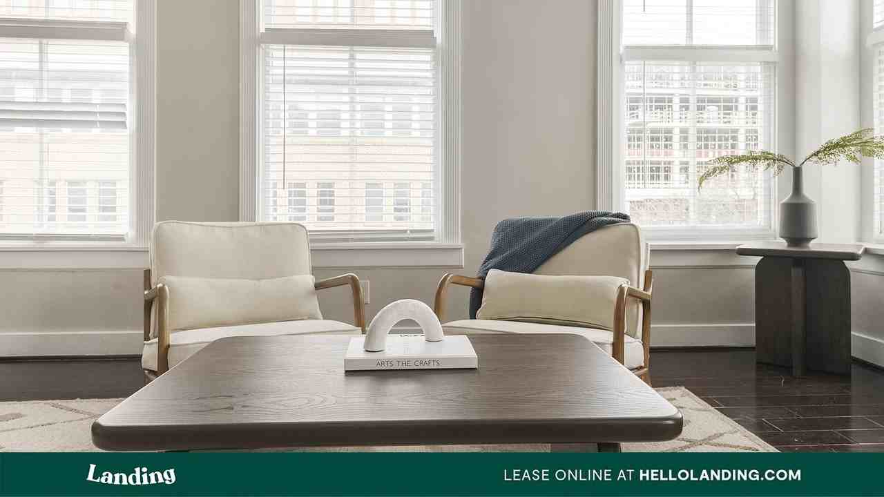 617 W Lexington St - Photo 2 of 50