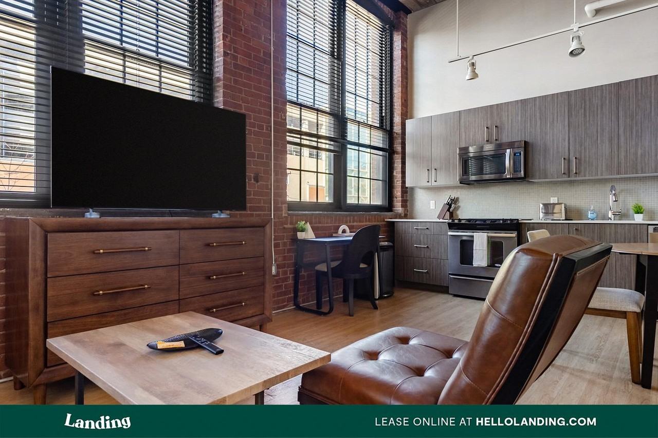 275 Winchester Avenue - Photo 2 of 50