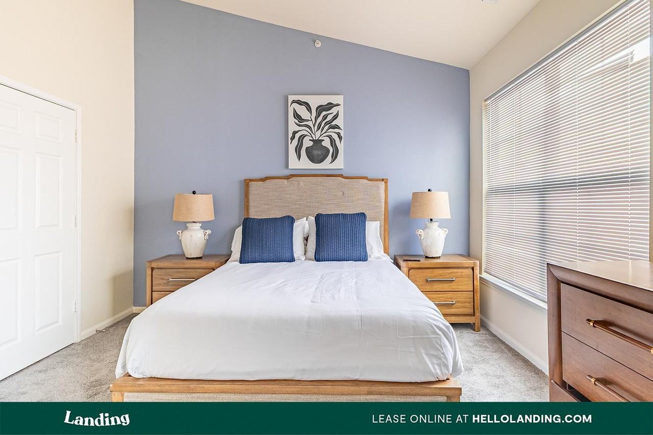 400 Blake Street - Photo 5 of 50