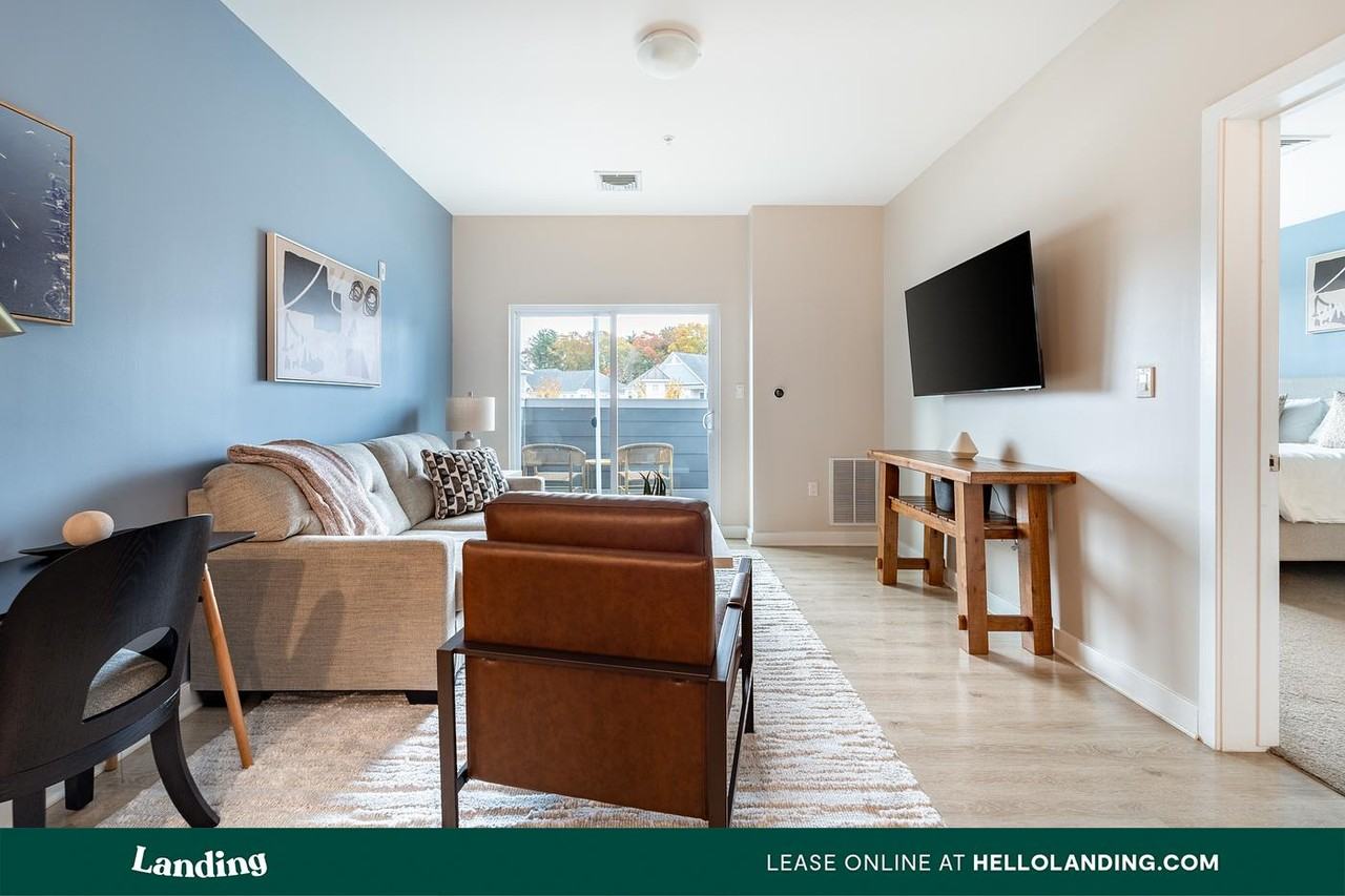 100 Lexington Street - Photo 2 of 50