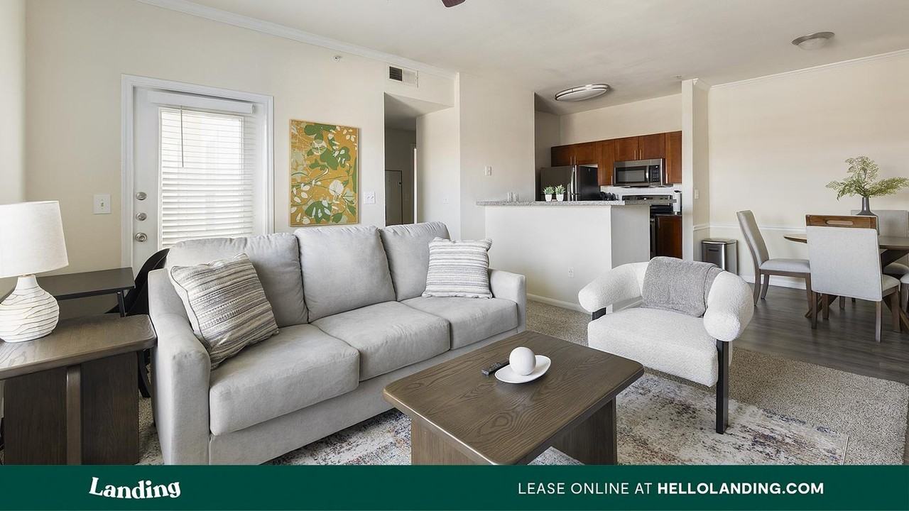 901 Lakeside Circle - Photo 2 of 50