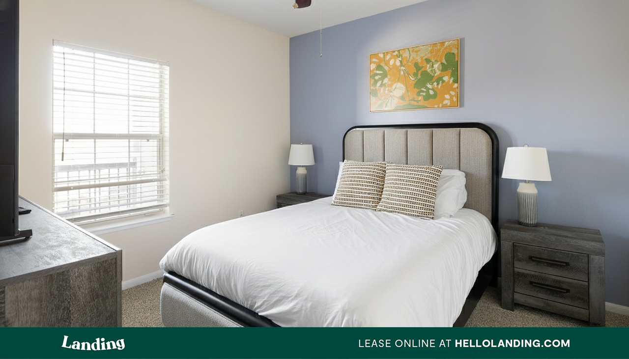 901 Lakeside Circle - Photo 3 of 50