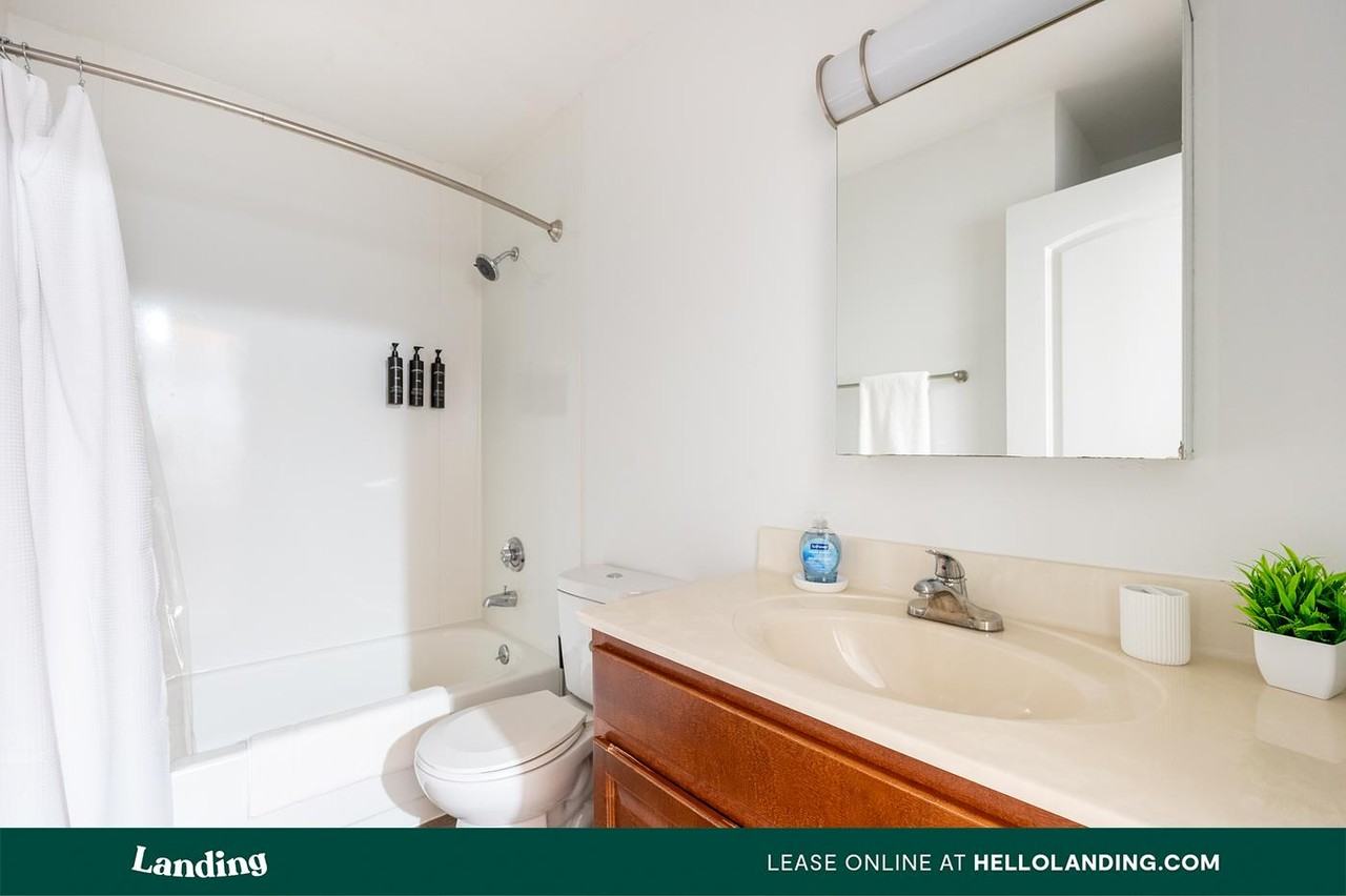 45 Willow St - Photo 3 of 50