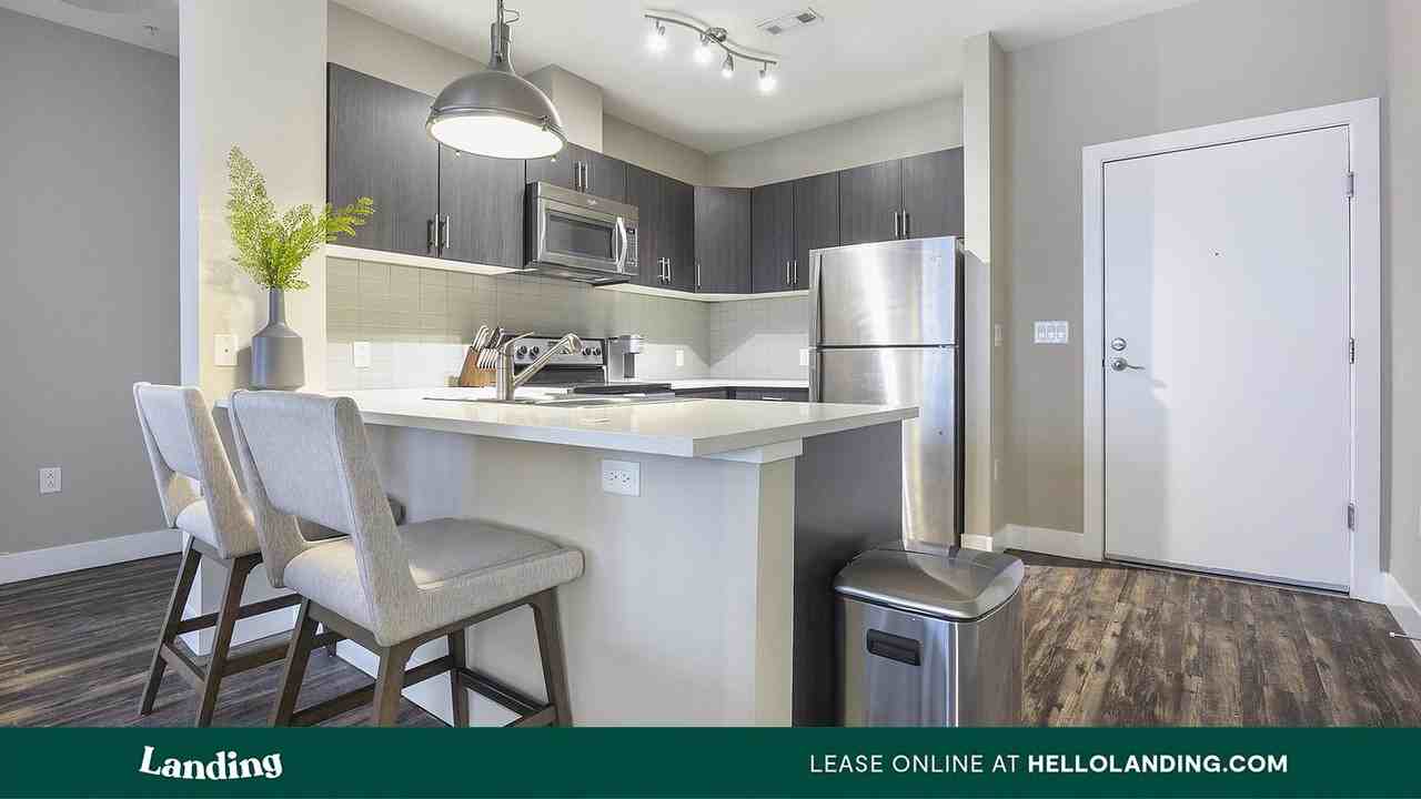 1000 S. Broadway - Photo 4 of 50