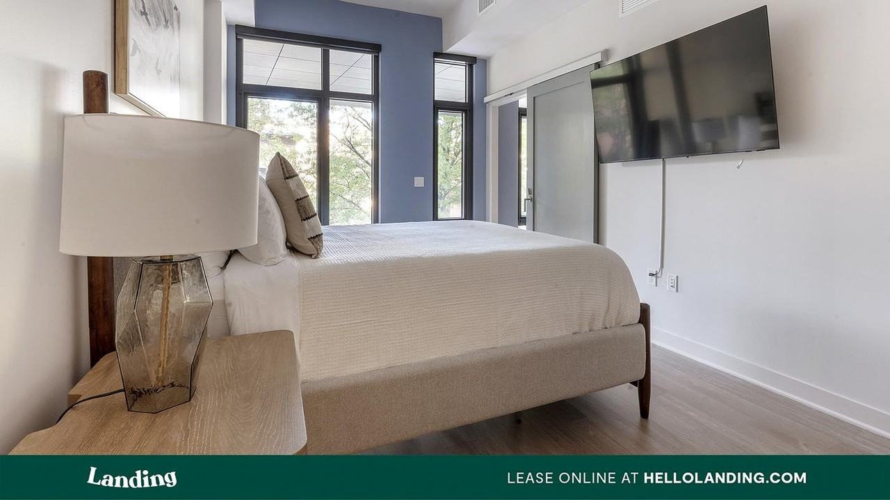 350 Maple Dr SW - Photo 4 of 50