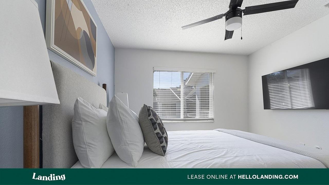 1000 Marlin Lakes Circle - Photo 6 of 50