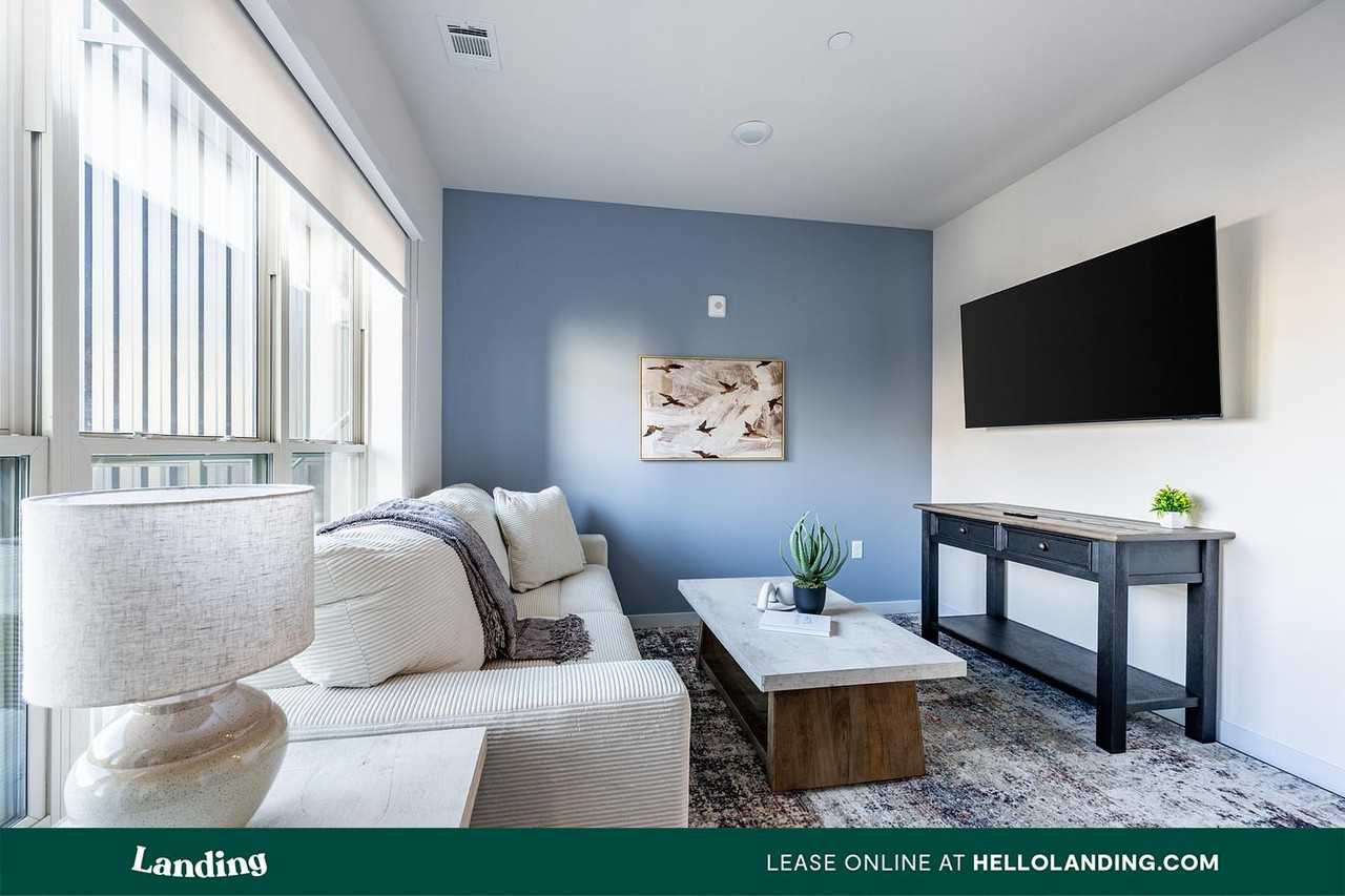 3830 N Windsong Dr - Photo 4 of 50