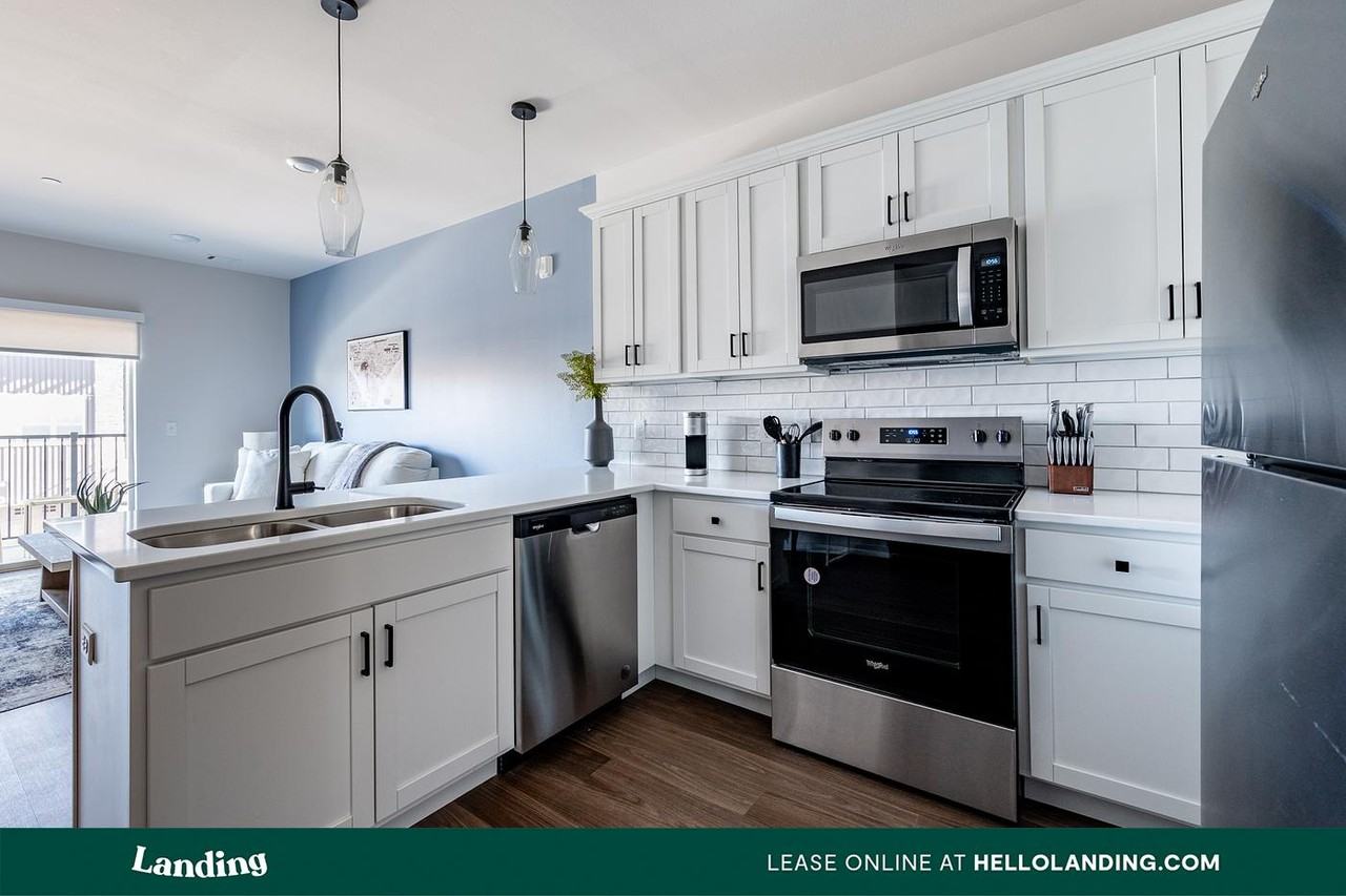3830 N Windsong Dr - Photo 6 of 50