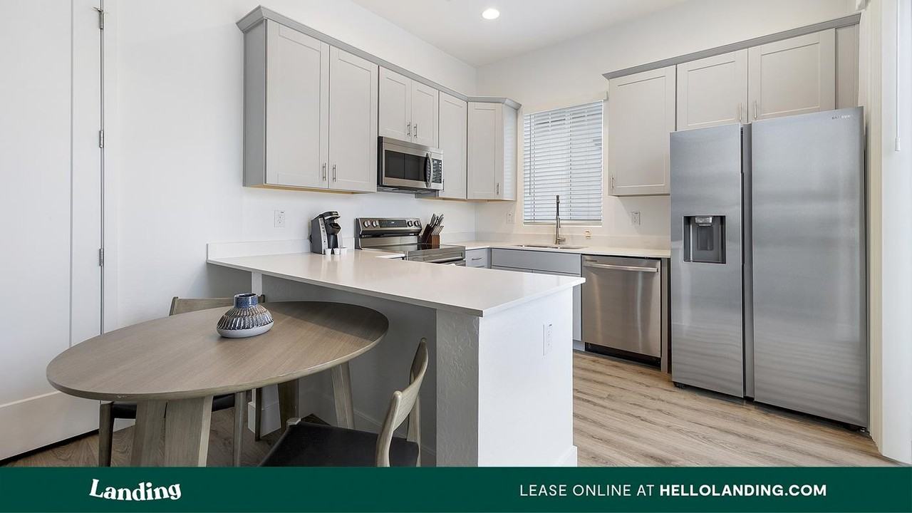 8200 W Encanto Blvd - Photo 5 of 50