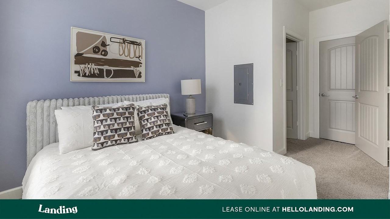5275 Town and Country Blvd - Photo 4 of 50