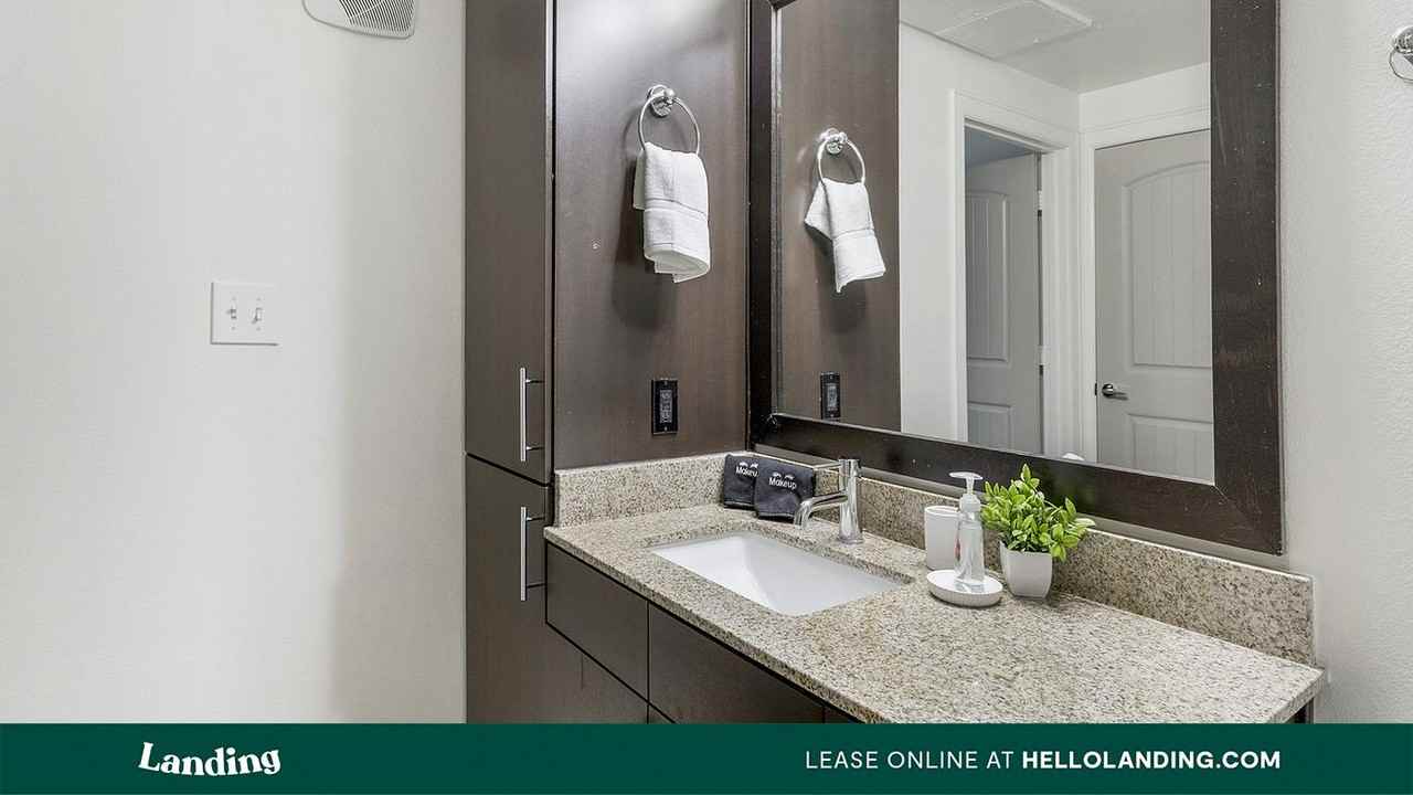 5275 Town and Country Blvd - Photo 7 of 50