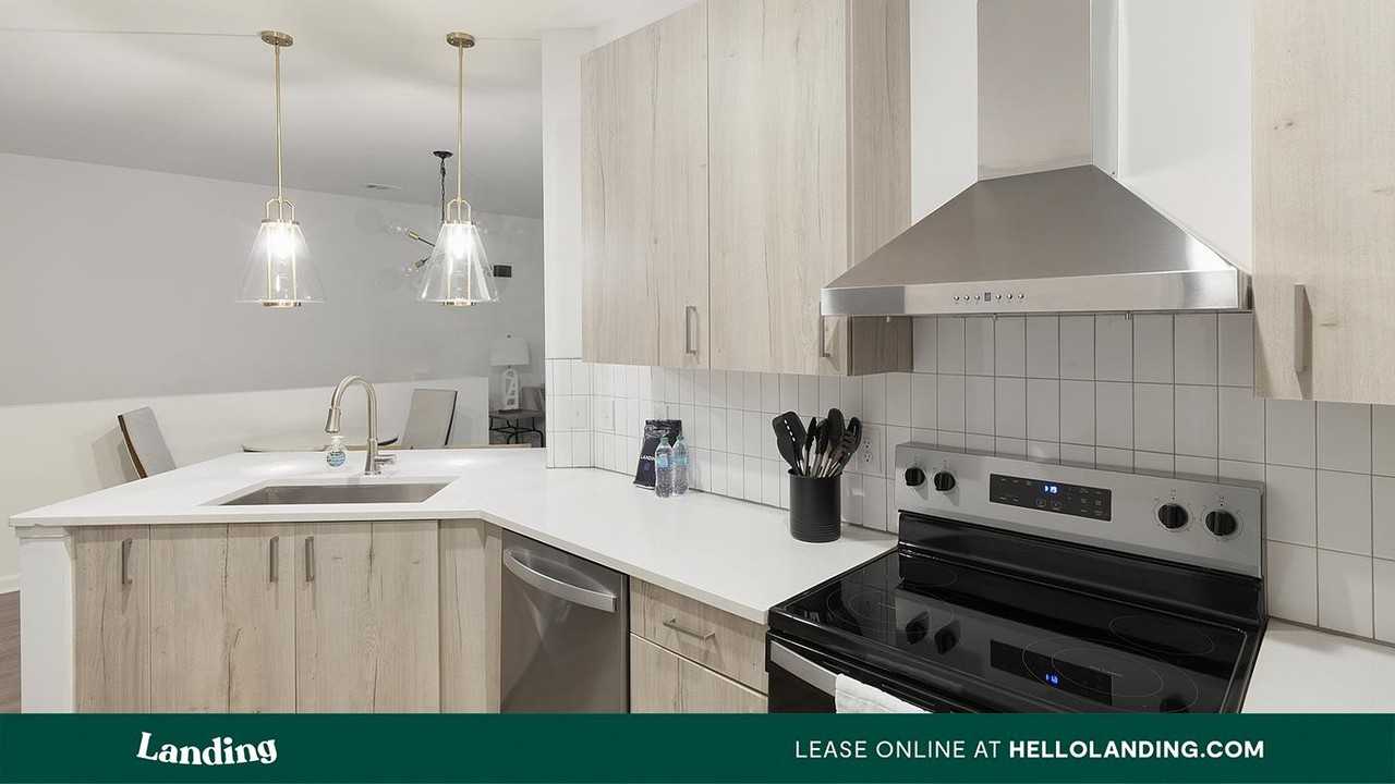 560 Jack Clift Blvd - Photo 3 of 50