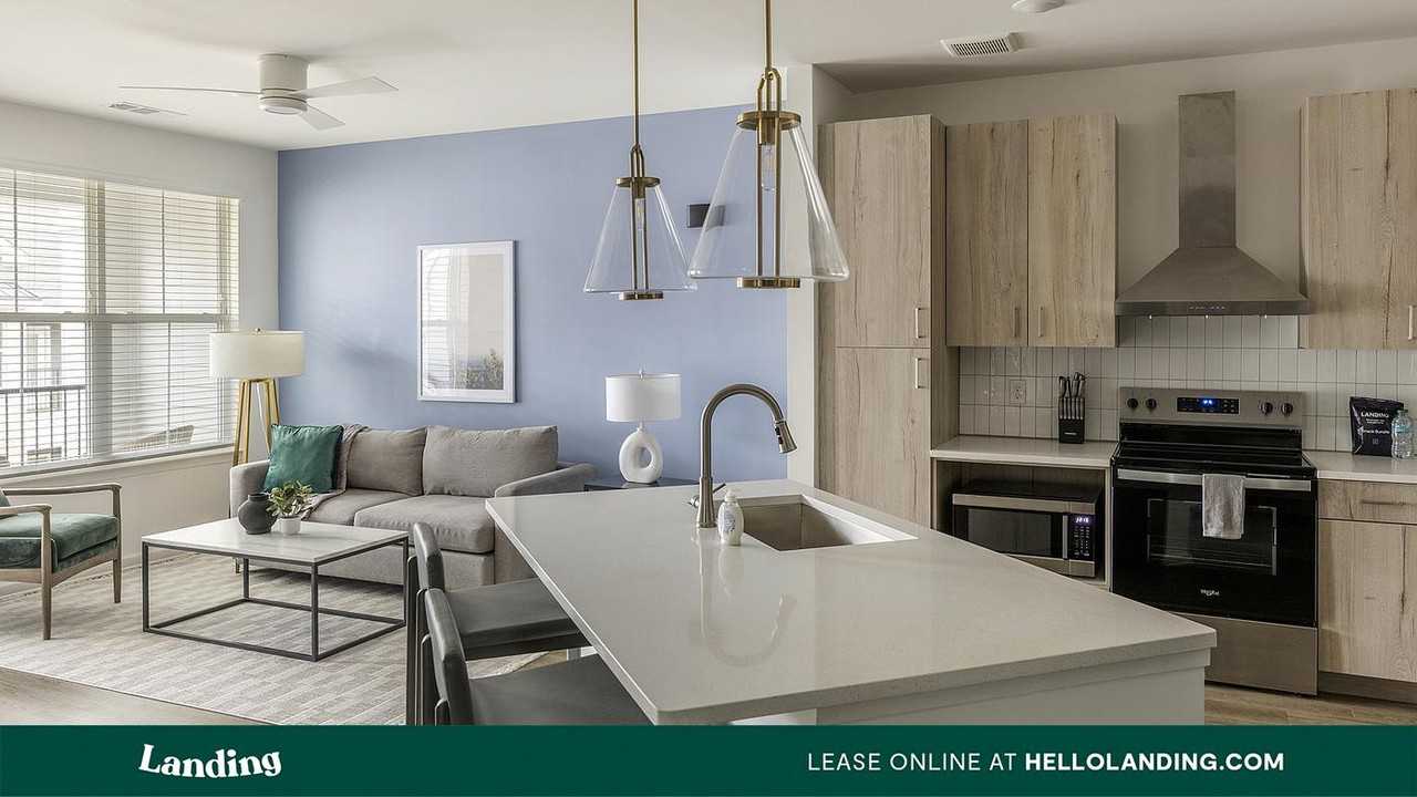 560 Jack Clift Blvd - Photo 3 of 50