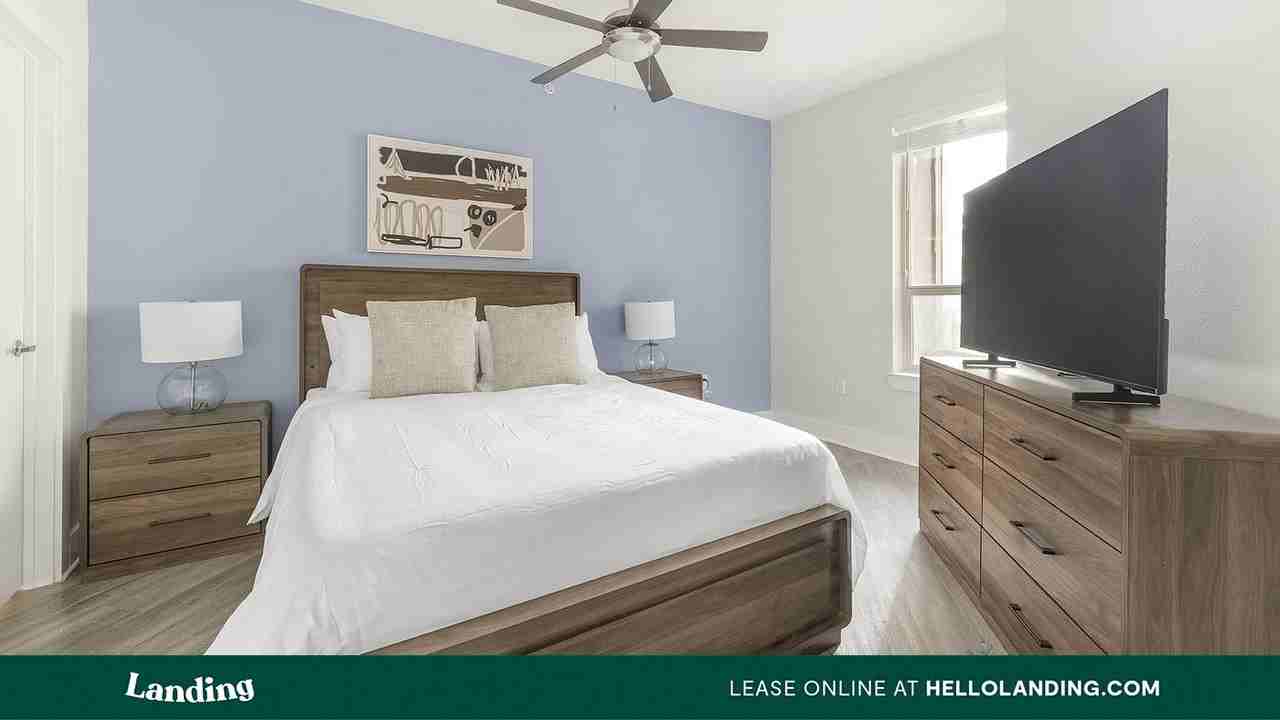 810 W. St Johns Ave - Photo 3 of 50