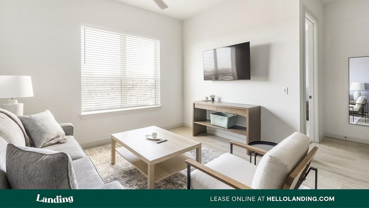 1345 15th Street - Photo 2 of 50