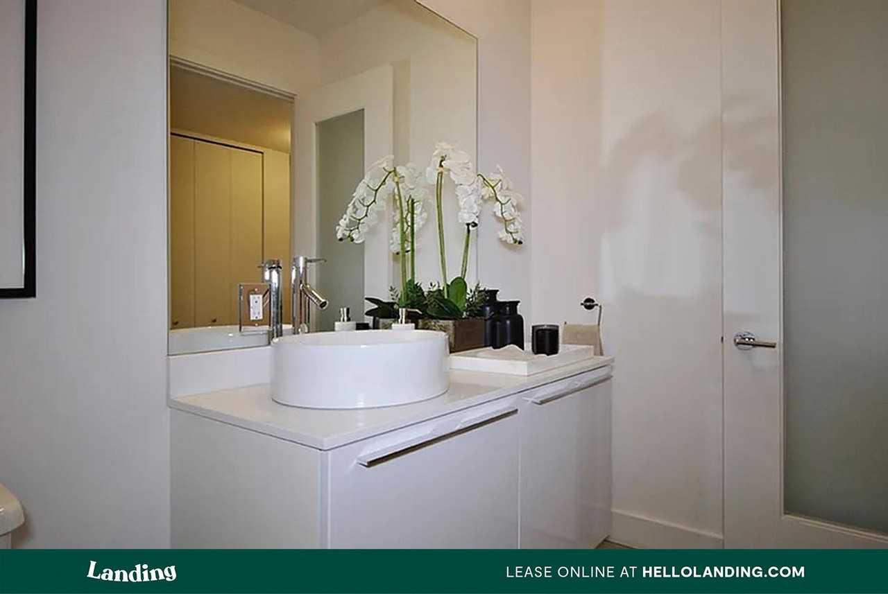 1210 Morse Ave - Photo 4 of 24