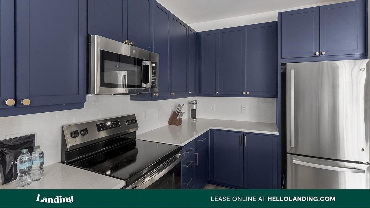 2900 4th Ave NW - Photo 4 of 50