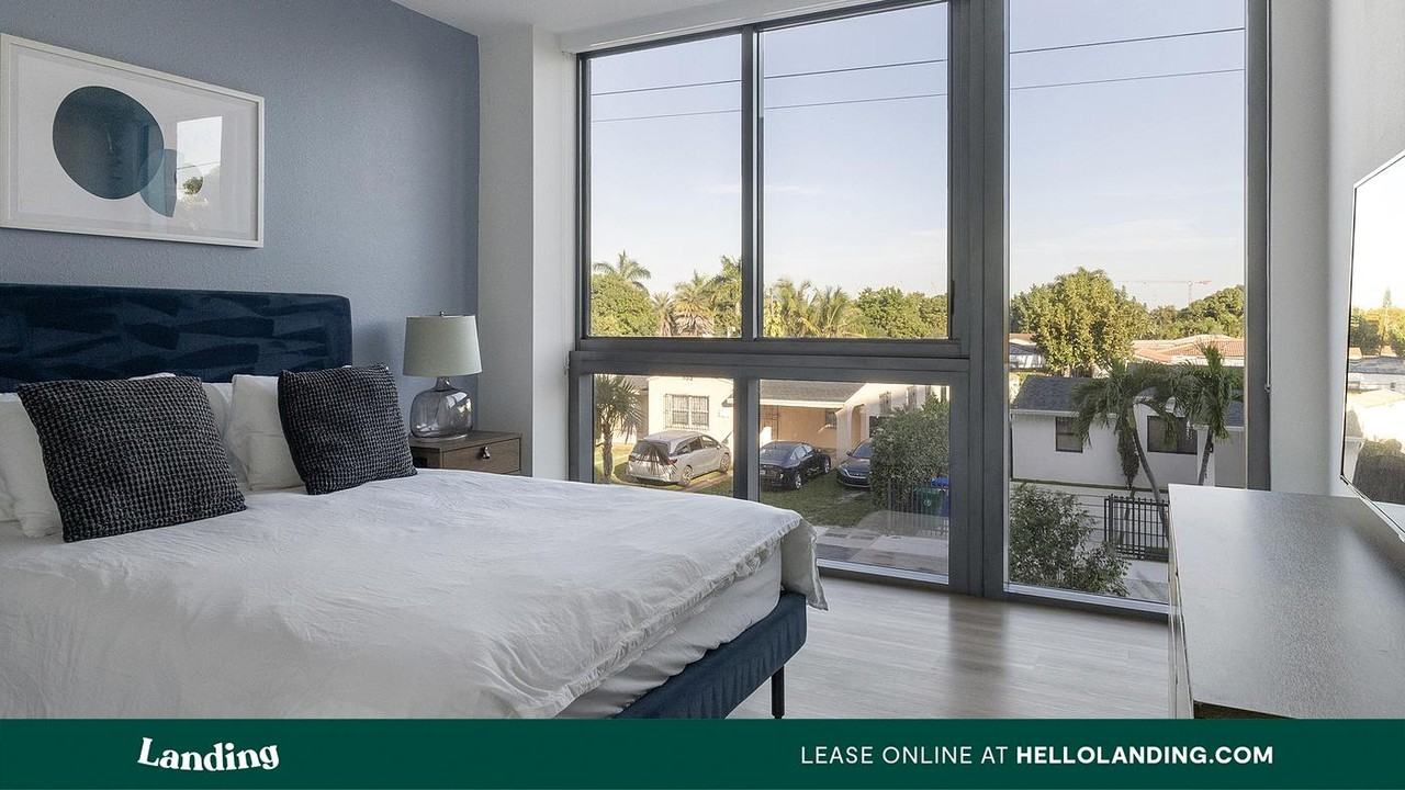 3830 NW 11th Street - Photo 5 of 50
