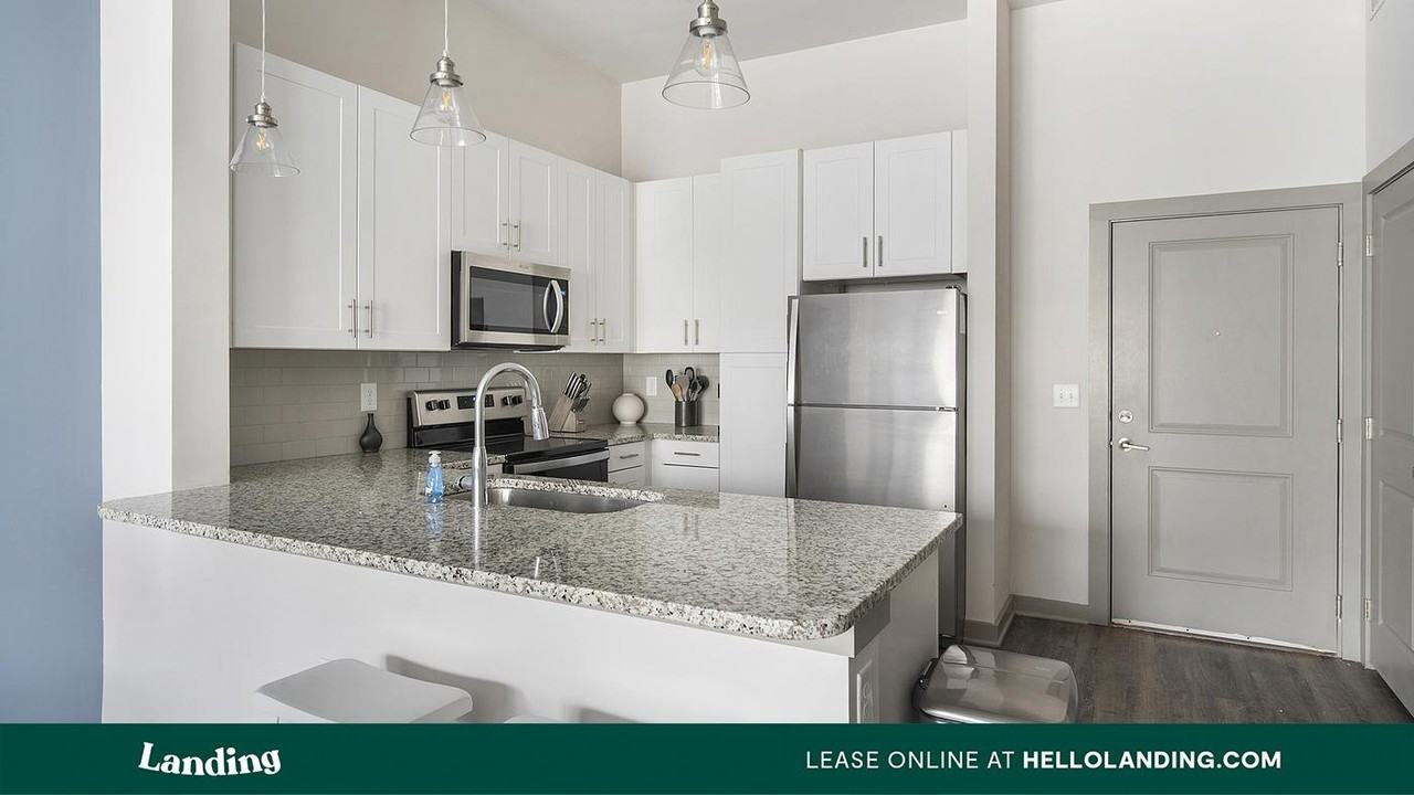 2165 Nolensville Pk - Photo 4 of 50