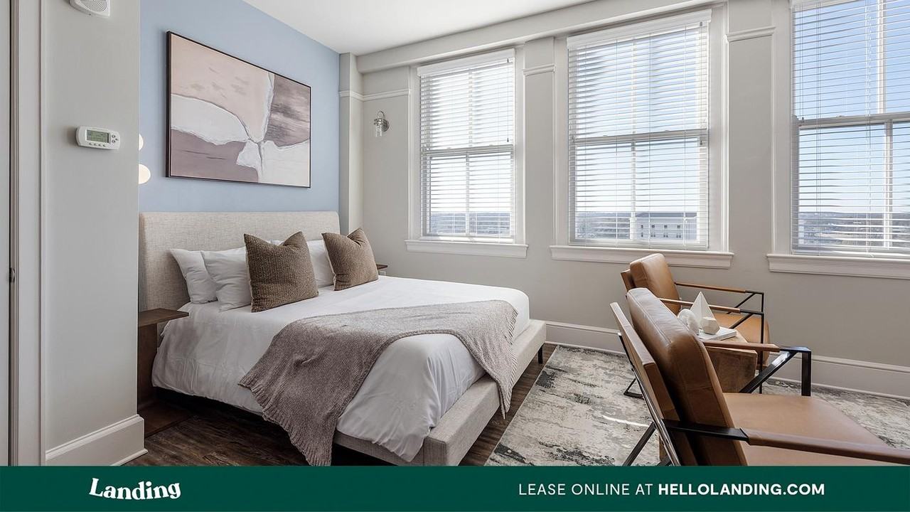 187 N Church St - Photo 3 of 42