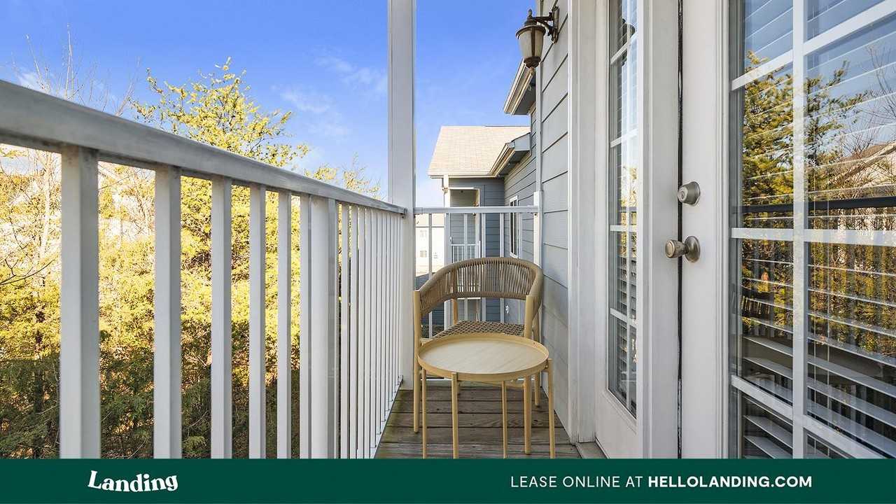 9015 KIngs Grant Drive - Photo 4 of 50