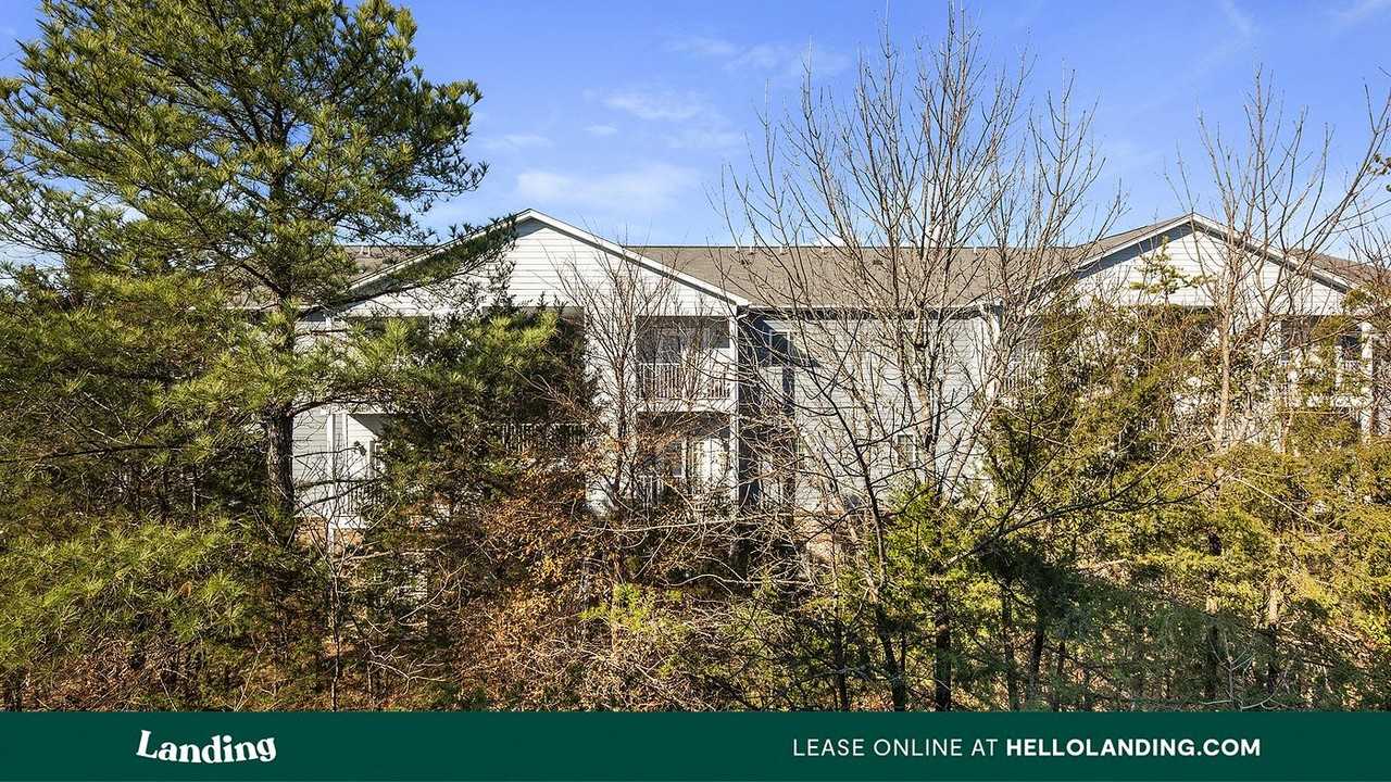 9015 KIngs Grant Drive - Photo 5 of 50