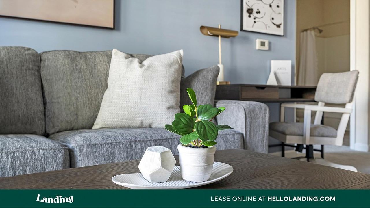 9015 KIngs Grant Drive - Photo 6 of 50