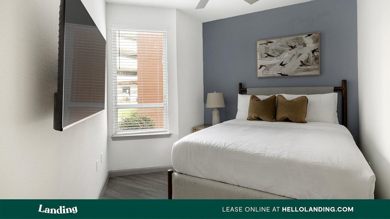 1001 S Center St - Photo 5 of 50