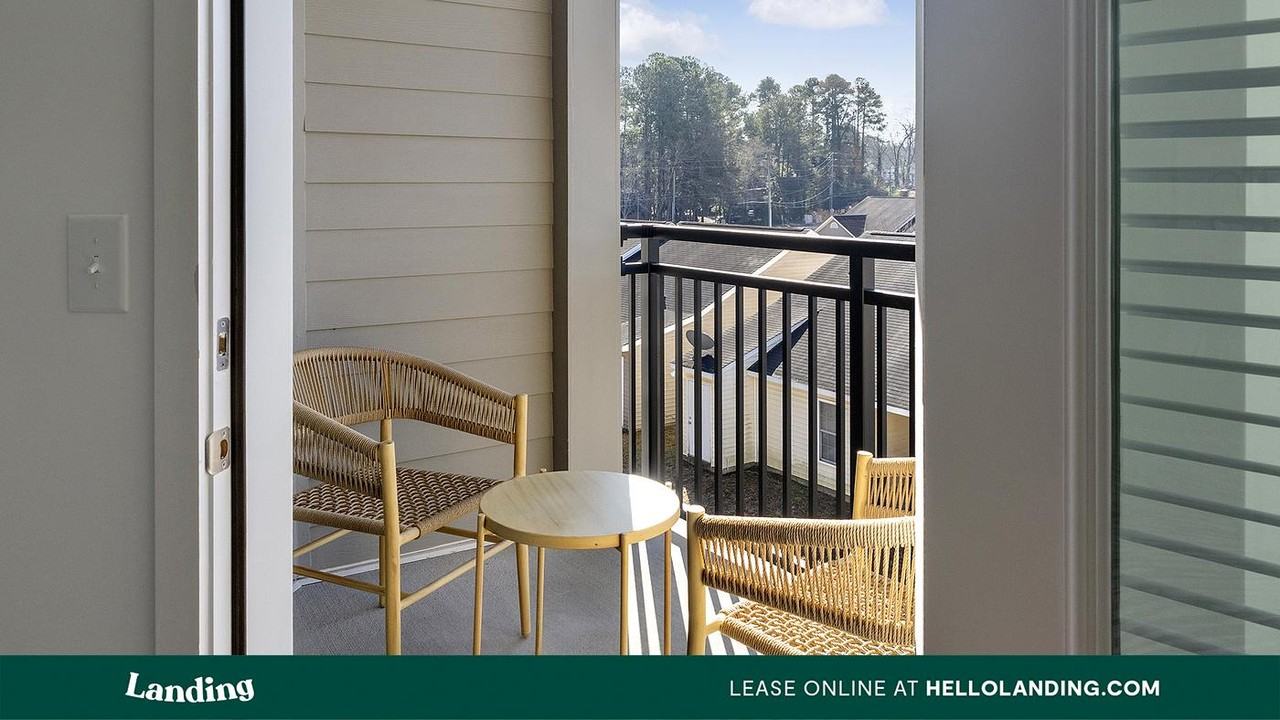 2110 Birkhall St - Photo 4 of 50