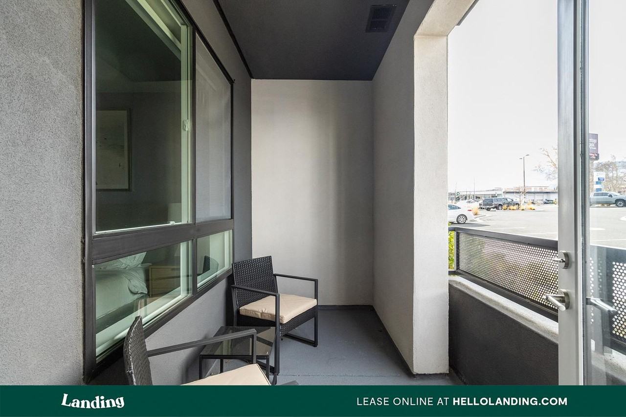 2060 Experience Ave - Photo 3 of 50