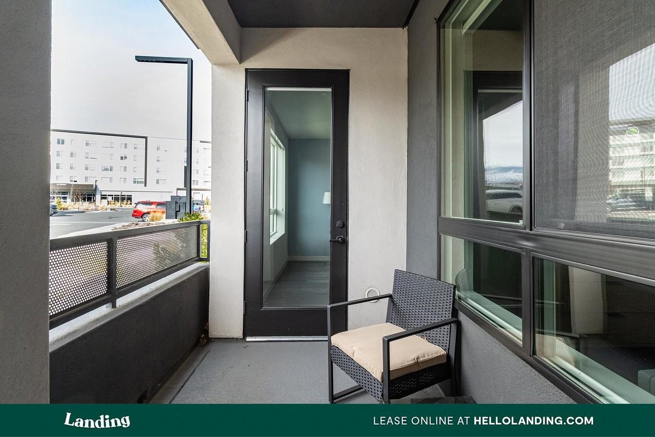 2060 Experience Ave - Photo 4 of 50