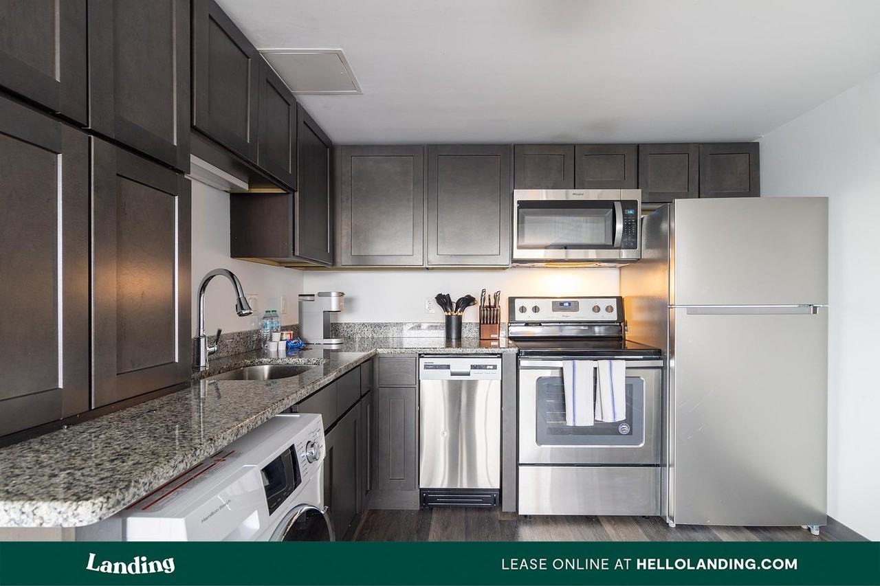 50 Morgan Street North - Photo 6 of 50