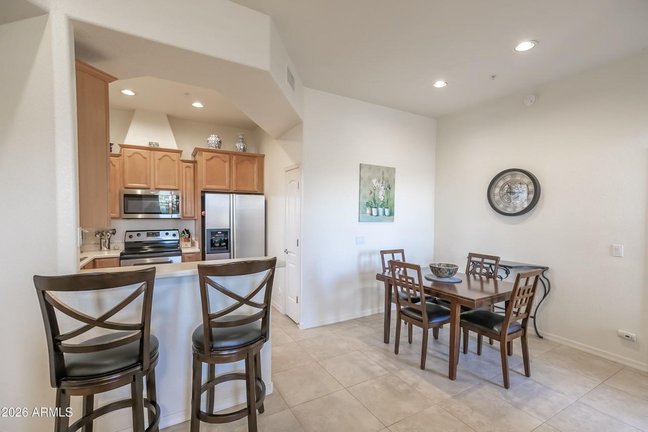 7027 N Scottsdale Rd Unit 132 #132 - Photo 4 of 48