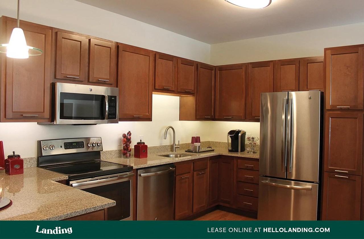 33 New Scotland Avenue, Suite 109 - Photo 3 of 46