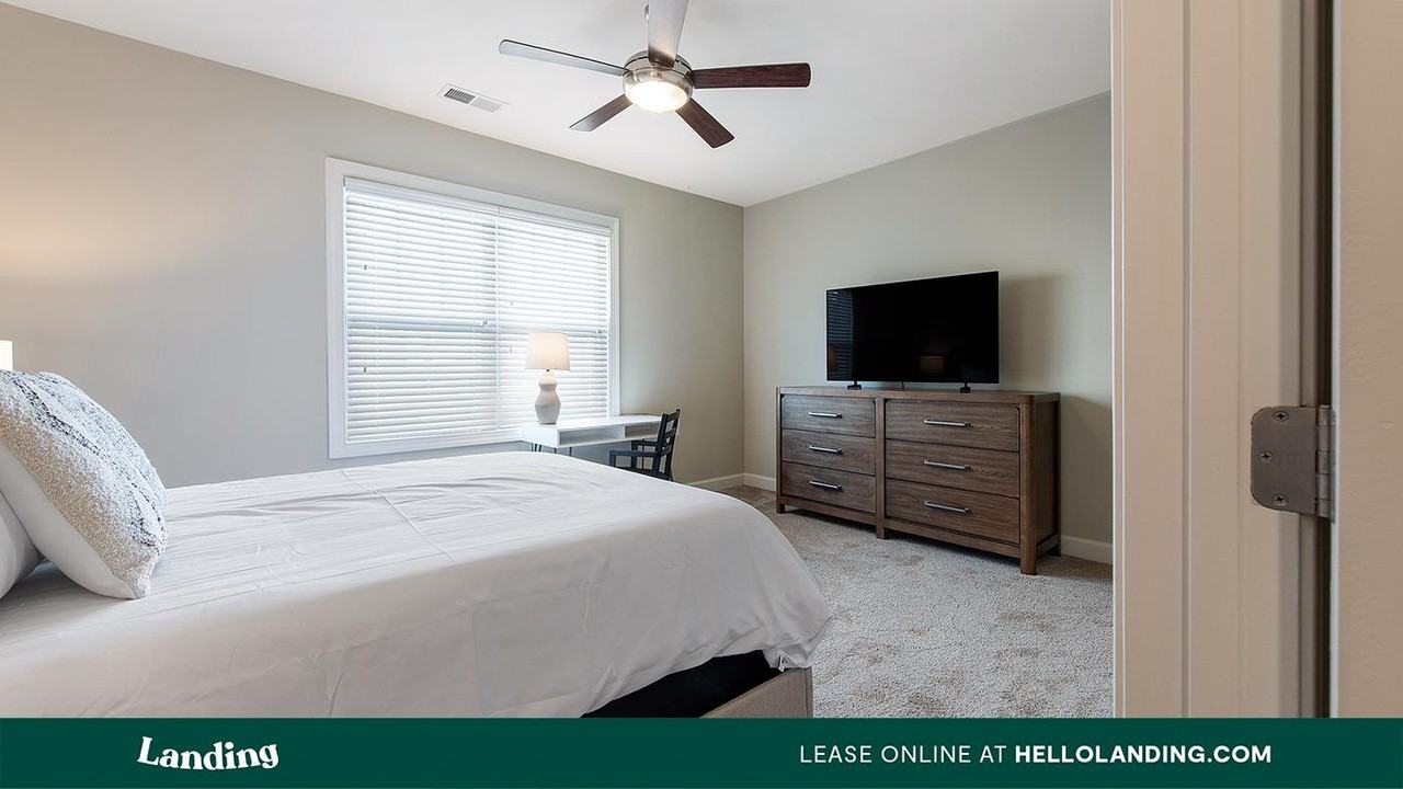 3000 Daventry Cir - Photo 3 of 50