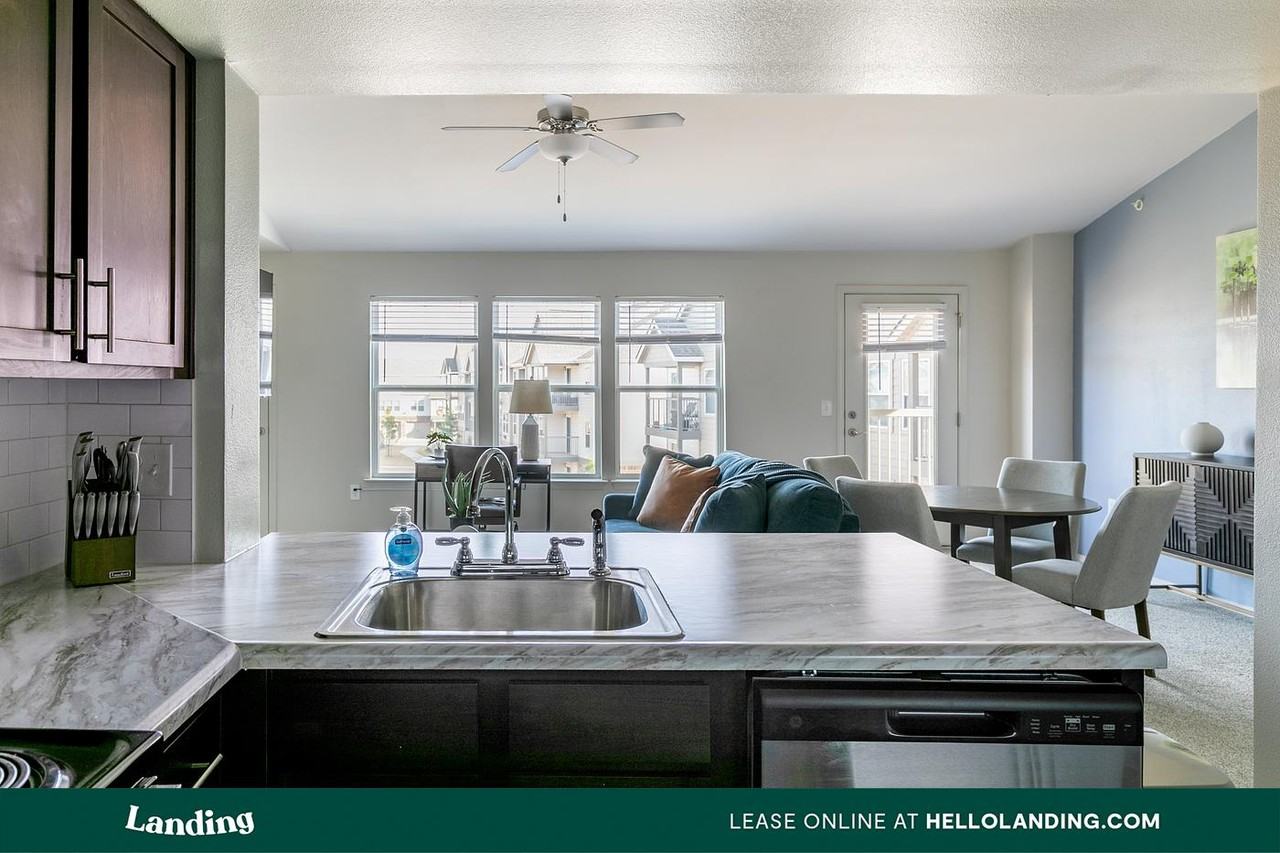 4300 Caravel Dr. - Photo 4 of 50