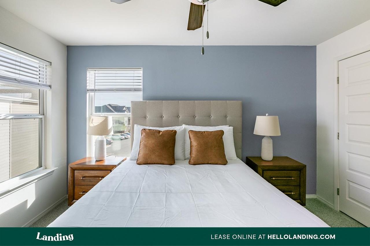 4300 Caravel Dr. - Photo 7 of 50