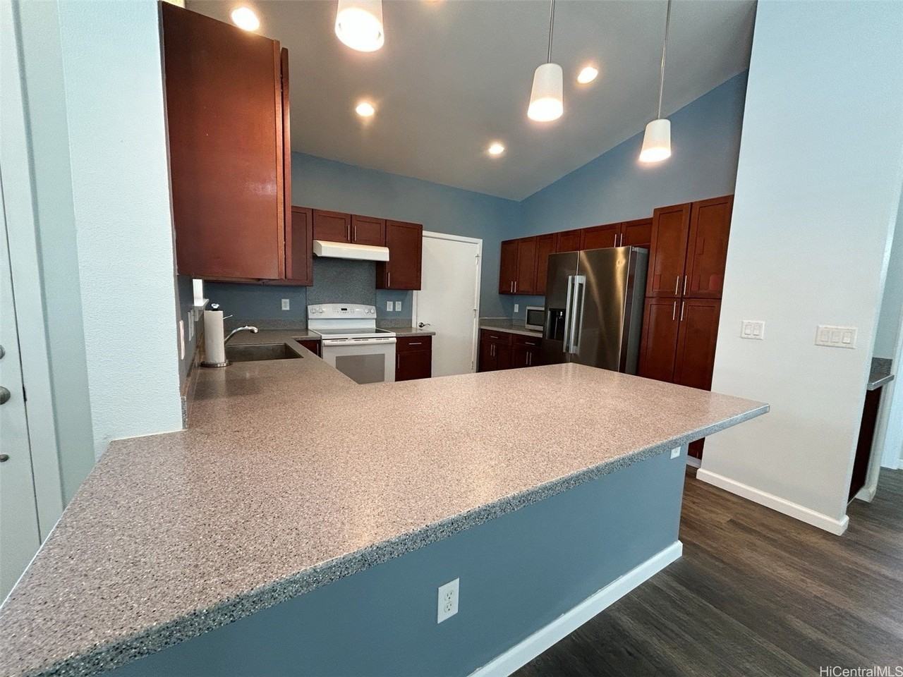 801 Kakala St Apt 34 #34 - Photo 3 of 25