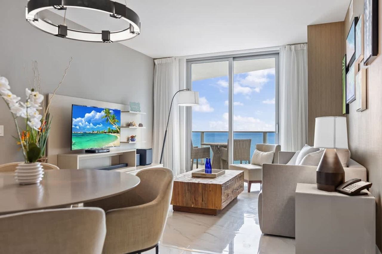 4011 S Ocean Dr #1372325P - Photo 3 of 48