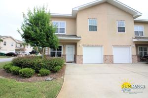 featured image of 1495 Bentley Cir