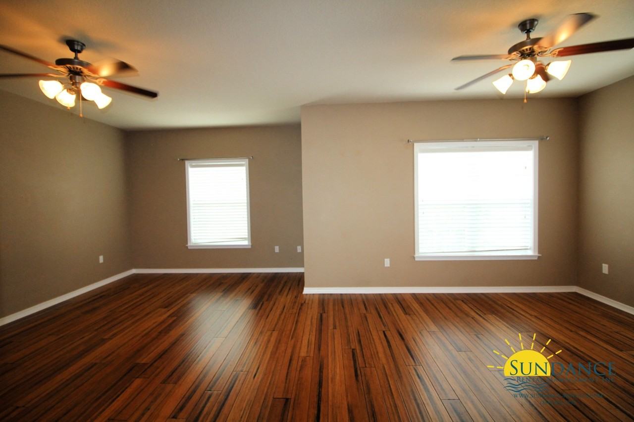 1495 Bentley Cir - Photo 7 of 15