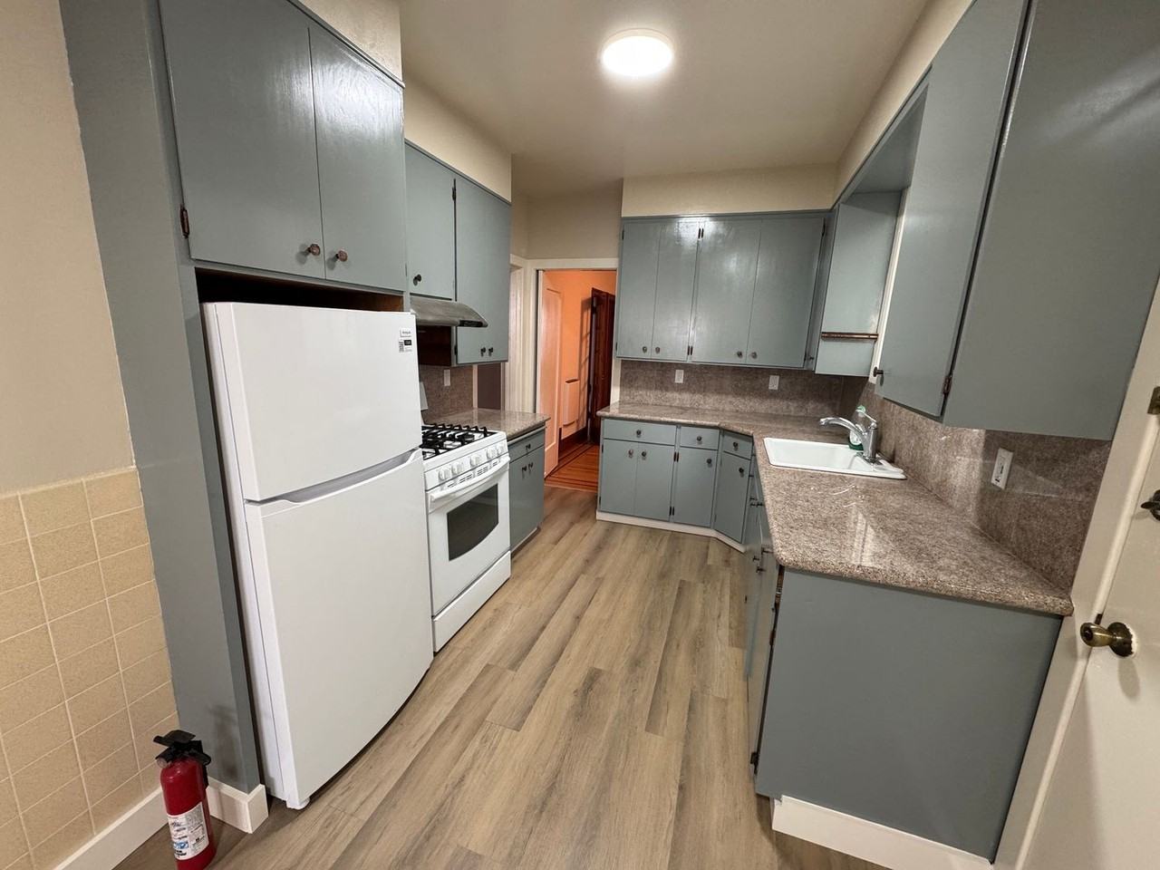 2539 27th Ave - Photo 7 of 22