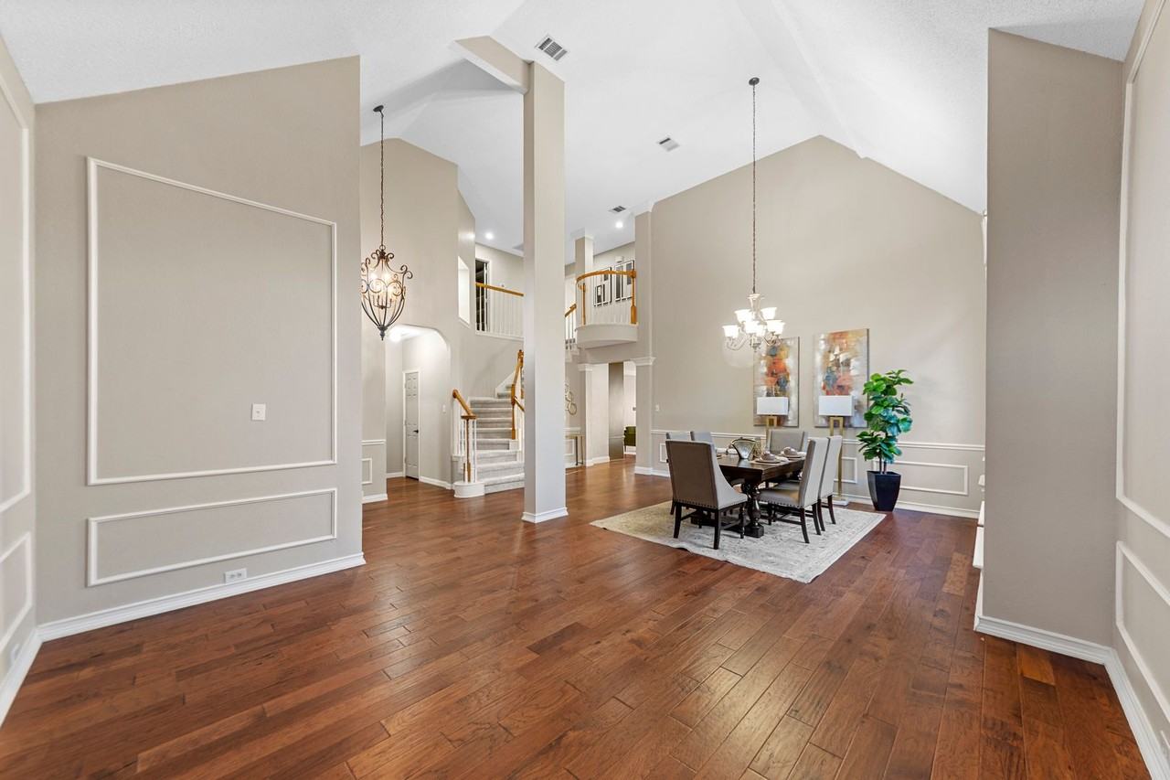 7705 Case Dr - Photo 6 of 37