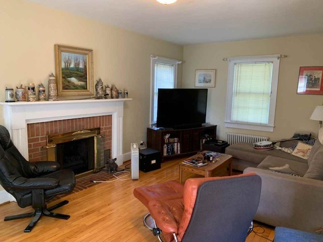 27 Westside Ct - Photo 2 of 19