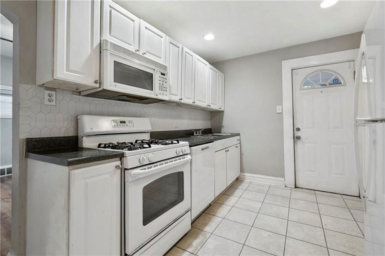 872 4th Ave - Photo 3 of 25