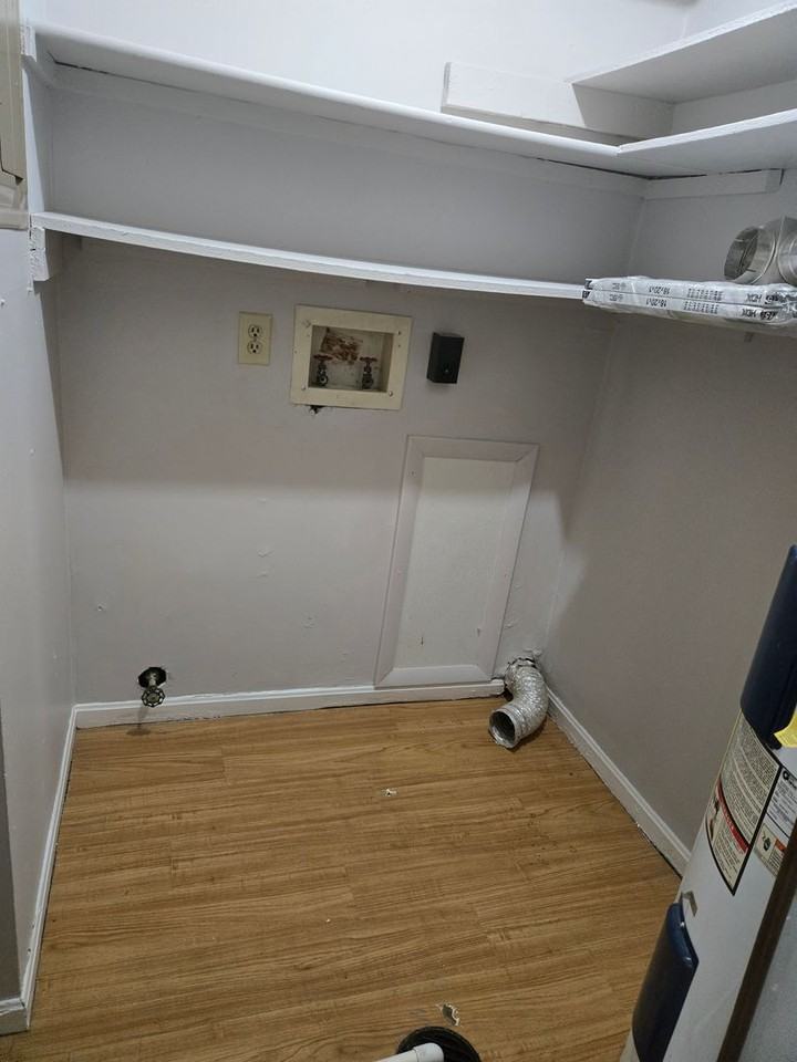 4175 Webster Ave #1 - Photo 7 of 8