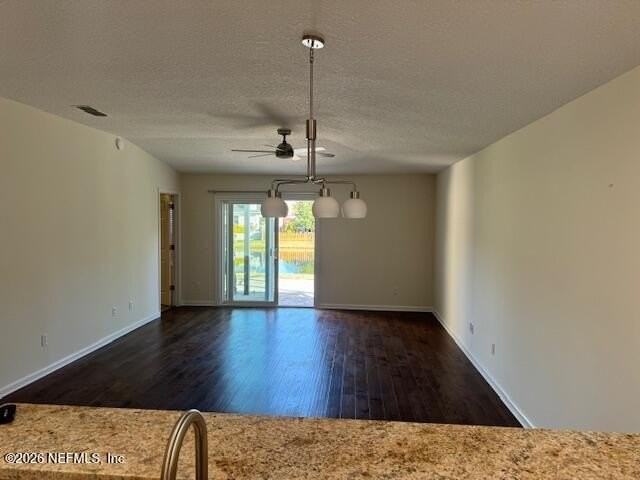 3907 Grand Central Pl W - Photo 6 of 21