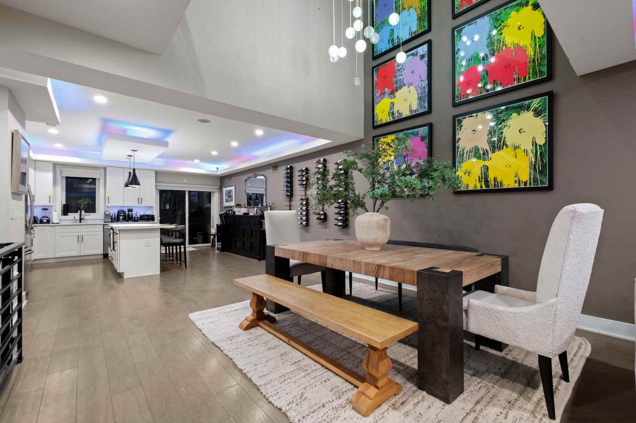 1121 Earl Street - Photo 6 of 32