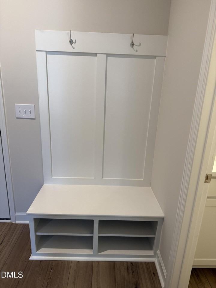 808 Hyperion Aly - Photo 5 of 24