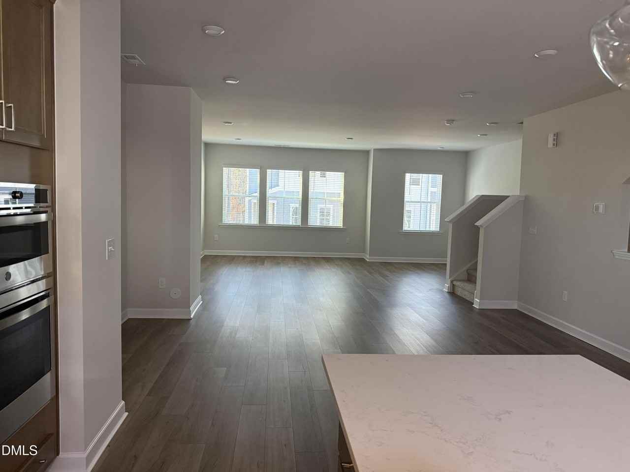 808 Hyperion Aly - Photo 6 of 24